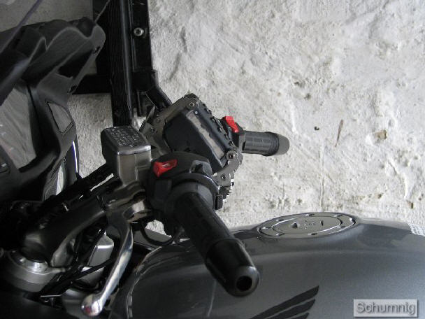 GPS-Halterung an STX1300 – Archivabbildung 6