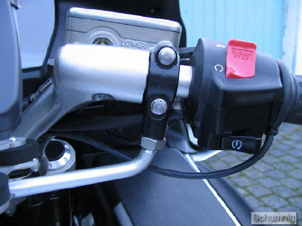 GPS-Halterung an STX1300 – Archivabbildung 3